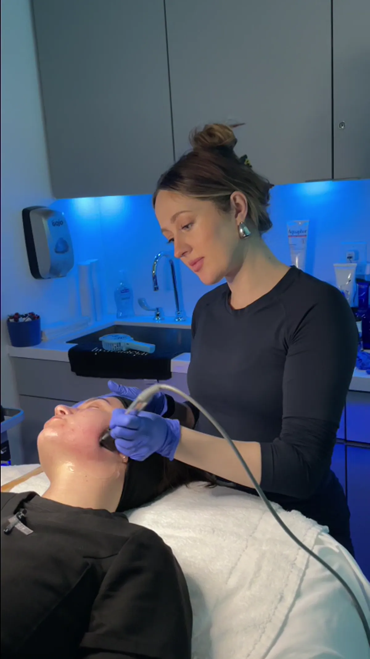 Forma Skin Tightening treatment detail